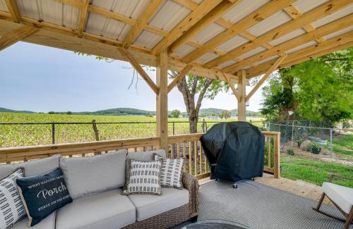 Mill Springs House | Near Lake Cumberland Monticello Home with Gazebo!