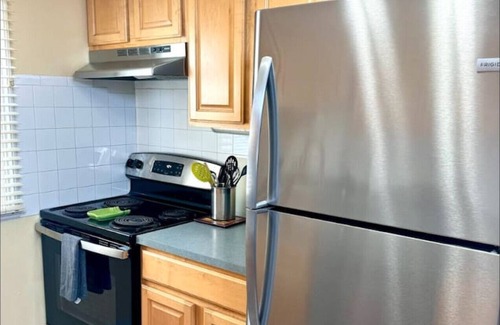 Euclid Apartment | Near Lake Erie!, Downtown, Rock Hall, Euclid Beach