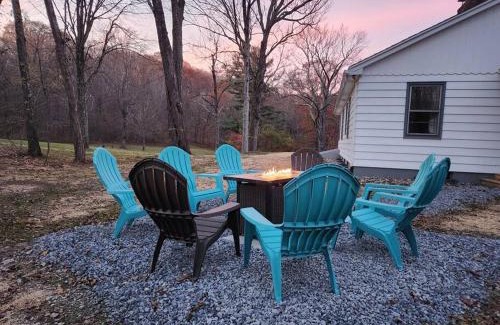 Pleasant Valley House | Near Marist/Vassar/Culinary Inst./Historic Sites!