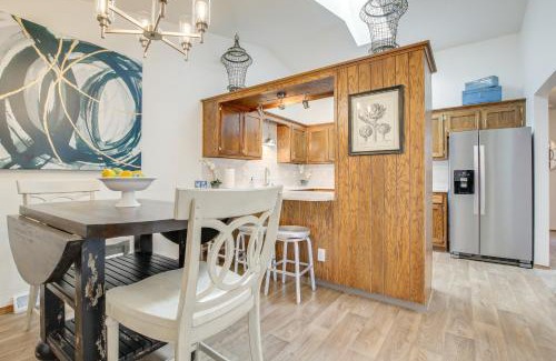 Green Bay House | Near Medical Corridor Whimsy Wisconsin Duplex