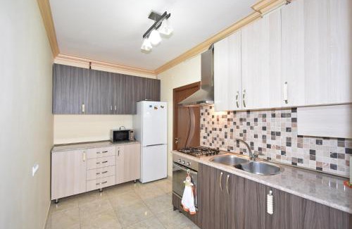 Arabkir Apartment | Near Metro Friendship