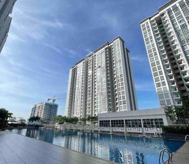 Masai Apartment | Near MMHE - 3 Bedrooms Homestay Meridin Bayvue Pasir Gudang