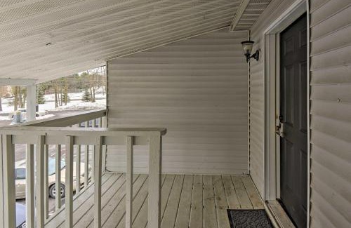 Mount Pocono Apartment | Near Mt Airy Casino Mount Pocono Condo with Balcony