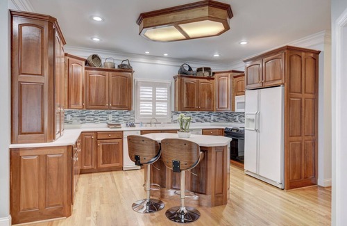 Gallatin House | Near Nashville , Gallatin farm home with swimming pool