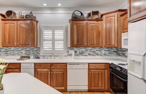 Gallatin House | Near Nashville , Gallatin farm home with swimming pool