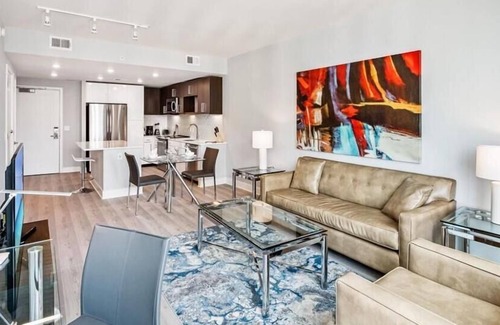 Woodmont Triangle Apartment | Near NIH | Full Kitchen | Central Farm Market Nearby | by GLS