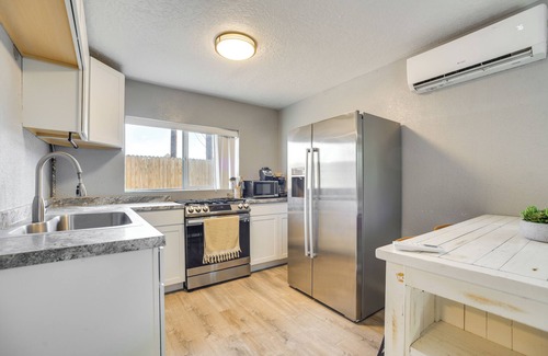 Huning Highland Historic District House | Near Old Town & UNM: Home in East Downtown