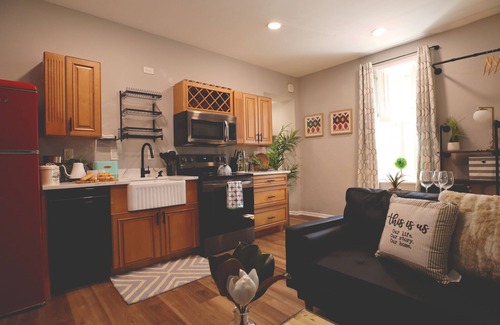 Woodbury Apartment | Near Philly&Airport, Parking, Garden, Superfast WIFI#1