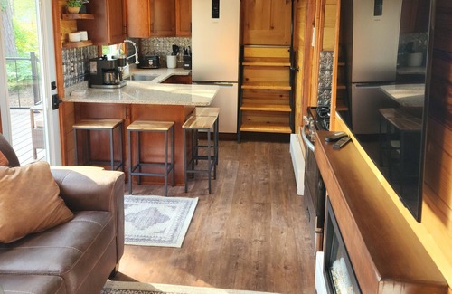 Au Train House | Near Pictured Rocks and trails, on the AuTrain River, has private hot tub