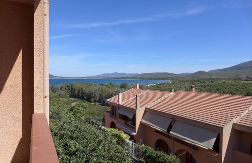 Maristella House | Near the beach, the ideal base for a pleasant holiday, free wi-fi.