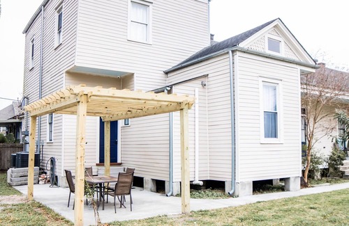 Arabi House | NEAR THE FRENCH QUARTER, SAFEST NEIGHBORHOOD Sleeps 8-16