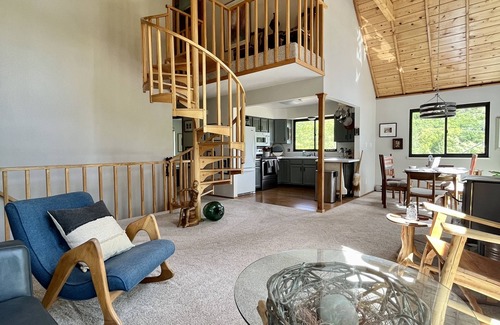 Collbran House | Near the Grand Mesa & Vega Reservoir, Colorado National Monument- hiking fishing