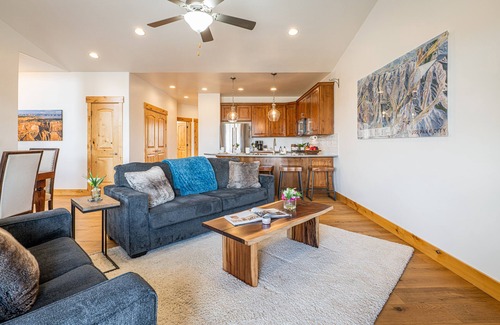 Park City House | Near the Jordanelle and 7 Minutes to Historic Park City!