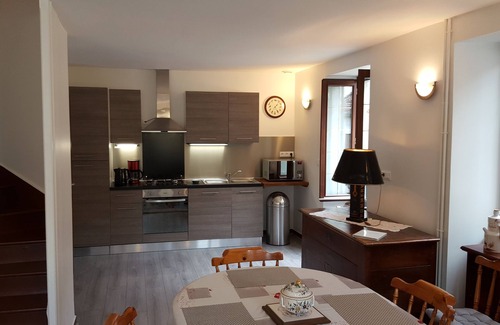 Pouilly-sur-Loire House | Near the Loire, shops and downtown Pouilly-sur-Loire! .