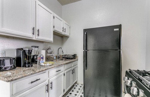 Government Hill Apartment | Near The Pearl - Quick Access to Riverwalk, Alamo, Ft Sam Houston, and Downtown