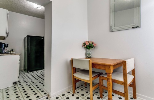 Government Hill Apartment | Near The Pearl - Quick Access to Riverwalk, Alamo, Ft Sam Houston, and Downtown