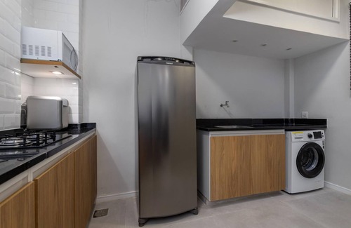 Tijuca Apartment | Near the Underground and 20 Minutes From Maracan Cv410