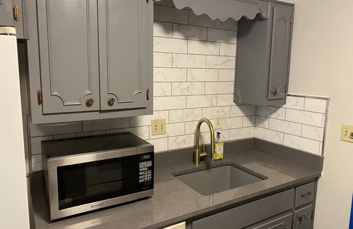 Ellendale House | Near Trader Joe & Top Golf-Welcome Travel Crew 6beds
