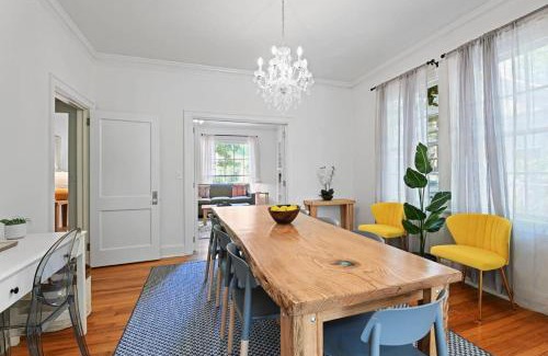 Montgomery House | Near University & Dining- Garden District Dwelling