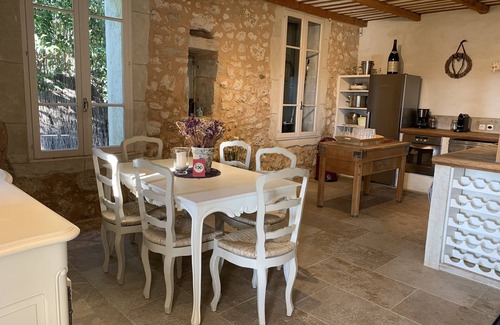 Saint-Chaptes House | Near Uzes. character property in an old sheepfold. private pool.