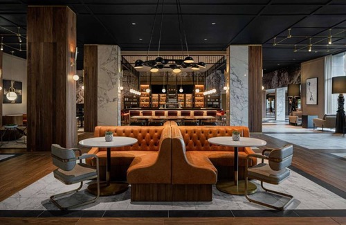 King of Prussia Hotel | Near Valley Forge | Shuttle. Restaurant. Gym.