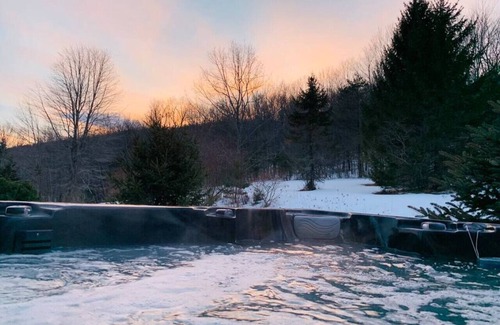 Prattsville House | Near Windham & Hunter 2 Bedroom Home with Hot Tub