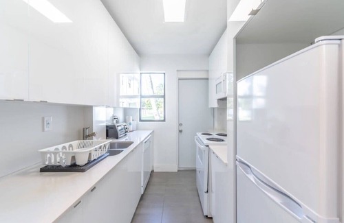 North Miami Condo | Near Wynwood | Pool Onsite | Smart TV | Fast WiFi