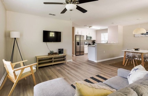 Mayport House | Nearby: Fishing | Beach | Military Base