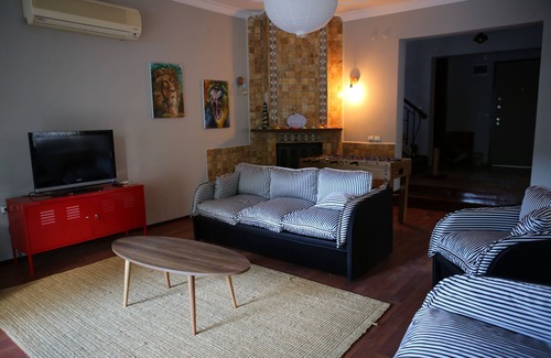 Icmeler City Center Villa | nearby Icmeler beach, family friendly