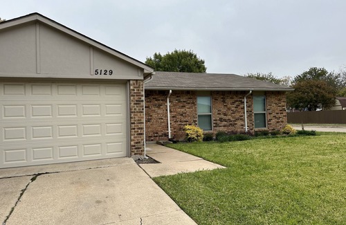 The Colony House | Nearby North Dallas - Grandscapes