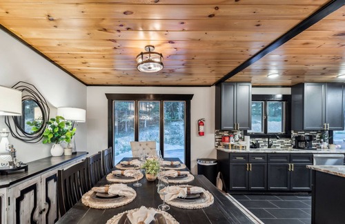 Caton Cabin | NearDollywood/PoolTable/Private