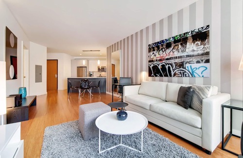 Chinatown Apartment | Neatly Designed One Bedroom near Boston Harbor