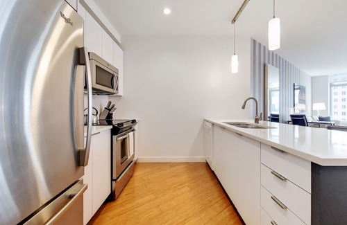 Chinatown Apartment | Neatly Designed One Bedroom near Boston Harbor