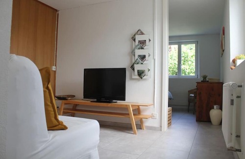 Hilterfingen Apartment | NEB-THUN Studio am Thunersee