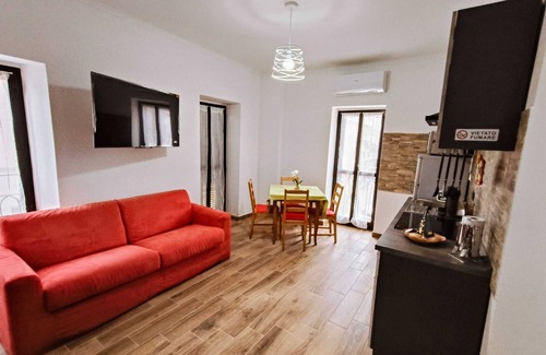 Ghemme Apartment | Nebbiolo - Apartment complete with kitchen ideal for families and small groups