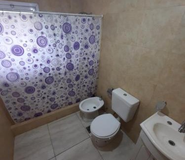 Necochea House | Necochea-Casa para hasta 4 personas!