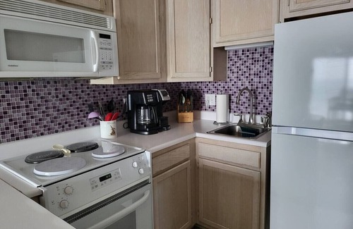 North Topsail Beach Apartment | Need A Change of Sea.nery~ 2nd Floor Oceanfront