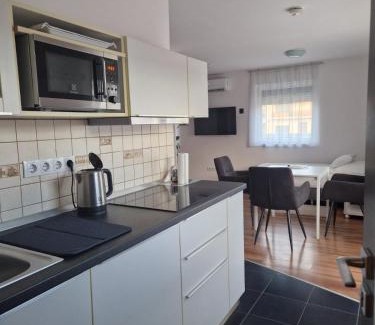 Godollo House | Nefelejcs Vendégház