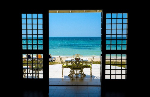 West End House | Negril Beach Villa - you can't buy love, but you can rent paradise!