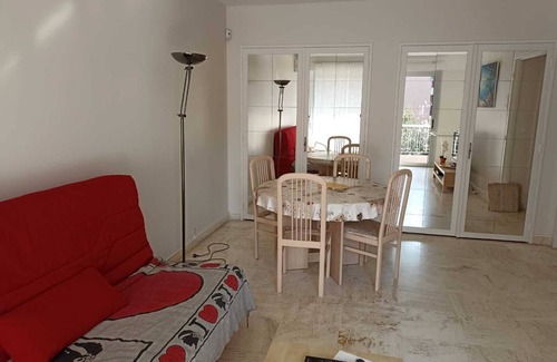 Plaine de la Brague Apartment | Neighborhood near downtown access to the train station or Nice airport