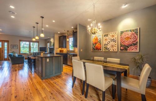 Hood River House | Neighborhood Nest