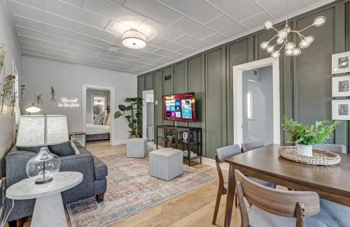 Central Colorado Springs House | Neighborly Heights - Downtown King BBQ Fire Pit