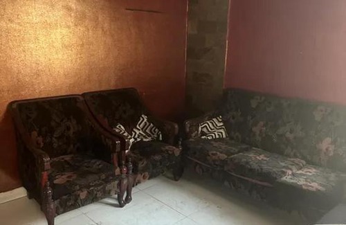 Magadi Bed & Breakfast | Nelamangala Town Stay