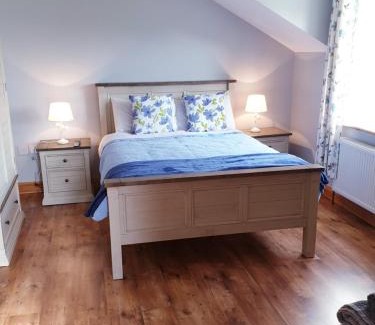 Kilcogy Bed & Breakfast | Nellies Cottage B&B