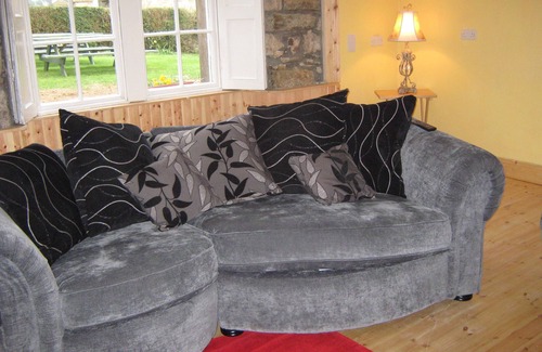 Rathgormuck Other | Nells Farm House with mountains views and hot tub
