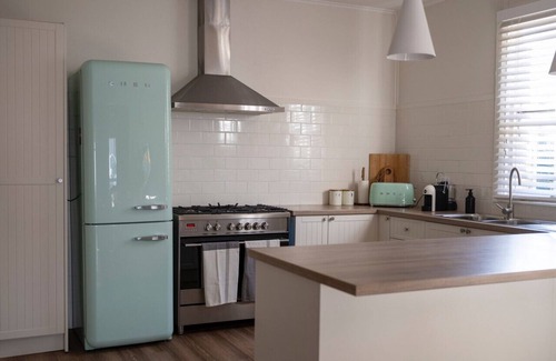 Braidwood House | Nelly's Cottage Braidwood - cosy cottage in a picture perfect country setting