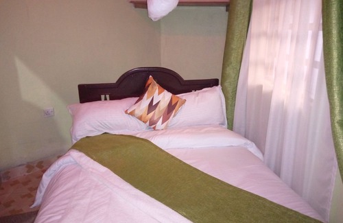 Nakuru Bed & Breakfast | Nelnas Holiday Home(Airbnb)In Nakuru City