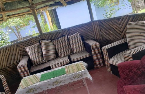 Nakuru Bed & Breakfast | Nelnas Holiday Home(Airbnb)In Nakuru City