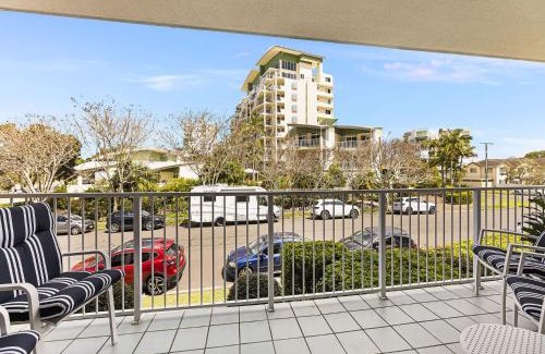 Golden Beach House | Nelson Point Unit 2 Golden Beach QLD