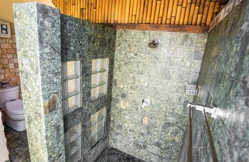 Rote Island Resort | Nembralanow